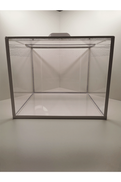 Terrarium von vorne für Vogelspinnen