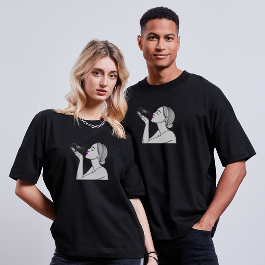 Unisex Stanley & Stella Oversize Bio T-Shirt Spinnenliebe Skizze - Schwarz